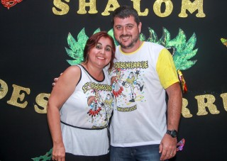 
<a style='margin-left: 5px;' class='btn btn-xs btn-social btn-facebook' href='https://www.facebook.com/sharer/sharer.php?u=https://www.galeramix.com.br/imagem/a1/800-800-90/conteudo/site_galerias/1/img1297.jpg' rel='popup' data-width='500' data-height='400'><i class='fa fa-facebook'></i>Compartilhar <span class='hidden-xs'>no Facebook</span>
</a> 
<a class='btn btn-default btn-xs' target='_blank' href='imagem/a1/800-800-90/conteudo/site_galerias/1/img1297.jpg'>
<span class='glyphicon glyphicon-cloud-download'></span> Salvar
</a>
