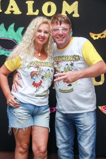 
<a style='margin-left: 5px;' class='btn btn-xs btn-social btn-facebook' href='https://www.facebook.com/sharer/sharer.php?u=https://www.galeramix.com.br/imagem/a1/800-800-90/conteudo/site_galerias/1/img1302.jpg' rel='popup' data-width='500' data-height='400'><i class='fa fa-facebook'></i>Compartilhar <span class='hidden-xs'>no Facebook</span>
</a> 
<a class='btn btn-default btn-xs' target='_blank' href='imagem/a1/800-800-90/conteudo/site_galerias/1/img1302.jpg'>
<span class='glyphicon glyphicon-cloud-download'></span> Salvar
</a>
