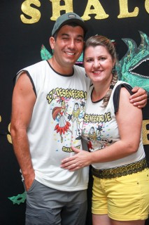 
<a style='margin-left: 5px;' class='btn btn-xs btn-social btn-facebook' href='https://www.facebook.com/sharer/sharer.php?u=https://www.galeramix.com.br/imagem/a1/800-800-90/conteudo/site_galerias/1/img1309.jpg' rel='popup' data-width='500' data-height='400'><i class='fa fa-facebook'></i>Compartilhar <span class='hidden-xs'>no Facebook</span>
</a> 
<a class='btn btn-default btn-xs' target='_blank' href='imagem/a1/800-800-90/conteudo/site_galerias/1/img1309.jpg'>
<span class='glyphicon glyphicon-cloud-download'></span> Salvar
</a>
