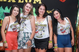 
<a style='margin-left: 5px;' class='btn btn-xs btn-social btn-facebook' href='https://www.facebook.com/sharer/sharer.php?u=https://www.galeramix.com.br/imagem/a1/800-800-90/conteudo/site_galerias/1/img1383.jpg' rel='popup' data-width='500' data-height='400'><i class='fa fa-facebook'></i>Compartilhar <span class='hidden-xs'>no Facebook</span>
</a> 
<a class='btn btn-default btn-xs' target='_blank' href='imagem/a1/800-800-90/conteudo/site_galerias/1/img1383.jpg'>
<span class='glyphicon glyphicon-cloud-download'></span> Salvar
</a>
