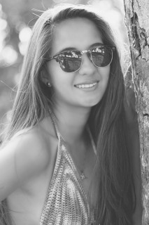 
<a style='margin-left: 5px;' class='btn btn-xs btn-social btn-facebook' href='https://www.facebook.com/sharer/sharer.php?u=https://www.galeramix.com.br/imagem/a10/800-800-90/conteudo/site_galerias/10/img1800.jpg' rel='popup' data-width='500' data-height='400'><i class='fa fa-facebook'></i>Compartilhar <span class='hidden-xs'>no Facebook</span>
</a> 
<a class='btn btn-default btn-xs' target='_blank' href='imagem/a10/800-800-90/conteudo/site_galerias/10/img1800.jpg'>
<span class='glyphicon glyphicon-cloud-download'></span> Salvar
</a>
