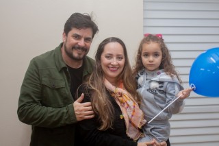 
<a style='margin-left: 5px;' class='btn btn-xs btn-social btn-facebook' href='https://www.facebook.com/sharer/sharer.php?u=https://www.galeramix.com.br/imagem/a104/800-800-90/conteudo/site_galerias/104/festa-do-divino-espirito-santo-tijucas-galeramix-34.jpg' rel='popup' data-width='500' data-height='400'><i class='fa fa-facebook'></i>Compartilhar <span class='hidden-xs'>no Facebook</span>
</a> 
<a class='btn btn-default btn-xs' target='_blank' href='imagem/a104/800-800-90/conteudo/site_galerias/104/festa-do-divino-espirito-santo-tijucas-galeramix-34.jpg'>
<span class='glyphicon glyphicon-cloud-download'></span> Salvar
</a>
