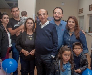 
<a style='margin-left: 5px;' class='btn btn-xs btn-social btn-facebook' href='https://www.facebook.com/sharer/sharer.php?u=https://www.galeramix.com.br/imagem/a104/800-800-90/conteudo/site_galerias/104/festa-do-divino-espirito-santo-tijucas-galeramix-35.jpg' rel='popup' data-width='500' data-height='400'><i class='fa fa-facebook'></i>Compartilhar <span class='hidden-xs'>no Facebook</span>
</a> 
<a class='btn btn-default btn-xs' target='_blank' href='imagem/a104/800-800-90/conteudo/site_galerias/104/festa-do-divino-espirito-santo-tijucas-galeramix-35.jpg'>
<span class='glyphicon glyphicon-cloud-download'></span> Salvar
</a>
