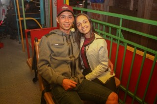 
<a style='margin-left: 5px;' class='btn btn-xs btn-social btn-facebook' href='https://www.facebook.com/sharer/sharer.php?u=https://www.galeramix.com.br/imagem/a104/800-800-90/conteudo/site_galerias/104/festa-do-divino-espirito-santo-tijucas-galeramix-49.jpg' rel='popup' data-width='500' data-height='400'><i class='fa fa-facebook'></i>Compartilhar <span class='hidden-xs'>no Facebook</span>
</a> 
<a class='btn btn-default btn-xs' target='_blank' href='imagem/a104/800-800-90/conteudo/site_galerias/104/festa-do-divino-espirito-santo-tijucas-galeramix-49.jpg'>
<span class='glyphicon glyphicon-cloud-download'></span> Salvar
</a>
