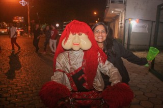 
<a style='margin-left: 5px;' class='btn btn-xs btn-social btn-facebook' href='https://www.facebook.com/sharer/sharer.php?u=https://www.galeramix.com.br/imagem/a104/800-800-90/conteudo/site_galerias/104/festa-do-divino-espirito-santo-tijucas-galeramix-56.jpg' rel='popup' data-width='500' data-height='400'><i class='fa fa-facebook'></i>Compartilhar <span class='hidden-xs'>no Facebook</span>
</a> 
<a class='btn btn-default btn-xs' target='_blank' href='imagem/a104/800-800-90/conteudo/site_galerias/104/festa-do-divino-espirito-santo-tijucas-galeramix-56.jpg'>
<span class='glyphicon glyphicon-cloud-download'></span> Salvar
</a>
