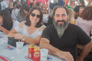 
<a style='margin-left: 5px;' class='btn btn-xs btn-social btn-facebook' href='https://www.facebook.com/sharer/sharer.php?u=https://www.galeramix.com.br/imagem/a108/800-800-90/conteudo/site_galerias/108/tijucasaaniversario-159-anos-tijucas-galera-mix-50.jpg' rel='popup' data-width='500' data-height='400'><i class='fa fa-facebook'></i>Compartilhar <span class='hidden-xs'>no Facebook</span>
</a> 
<a class='btn btn-default btn-xs' target='_blank' href='imagem/a108/800-800-90/conteudo/site_galerias/108/tijucasaaniversario-159-anos-tijucas-galera-mix-50.jpg'>
<span class='glyphicon glyphicon-cloud-download'></span> Salvar
</a>
