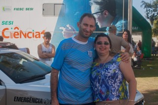 
<a style='margin-left: 5px;' class='btn btn-xs btn-social btn-facebook' href='https://www.facebook.com/sharer/sharer.php?u=https://www.galeramix.com.br/imagem/a108/800-800-90/conteudo/site_galerias/108/tijucasaaniversario-159-anos-tijucas-galera-mix-60.jpg' rel='popup' data-width='500' data-height='400'><i class='fa fa-facebook'></i>Compartilhar <span class='hidden-xs'>no Facebook</span>
</a> 
<a class='btn btn-default btn-xs' target='_blank' href='imagem/a108/800-800-90/conteudo/site_galerias/108/tijucasaaniversario-159-anos-tijucas-galera-mix-60.jpg'>
<span class='glyphicon glyphicon-cloud-download'></span> Salvar
</a>
