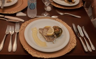 
<a style='margin-left: 5px;' class='btn btn-xs btn-social btn-facebook' href='https://www.facebook.com/sharer/sharer.php?u=https://www.galeramix.com.br/imagem/a109/800-800-90/conteudo/site_galerias/109/nona-cre-tijucas-jantar-dia-dos-namorados-galeramix-26.jpg' rel='popup' data-width='500' data-height='400'><i class='fa fa-facebook'></i>Compartilhar <span class='hidden-xs'>no Facebook</span>
</a> 
<a class='btn btn-default btn-xs' target='_blank' href='imagem/a109/800-800-90/conteudo/site_galerias/109/nona-cre-tijucas-jantar-dia-dos-namorados-galeramix-26.jpg'>
<span class='glyphicon glyphicon-cloud-download'></span> Salvar
</a>
