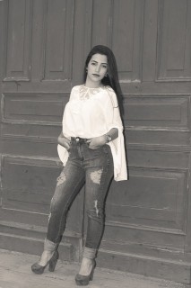 
                <a style='margin-left: 5px;' class='btn btn-xs btn-social btn-facebook' href='https://www.facebook.com/sharer/sharer.php?u=https://www.galeramix.com.br/imagem/a11/800-800-90/conteudo/site_galerias/11/diminuir-14.jpg' rel='popup' data-width='500' data-height='400'><i class='fa fa-facebook'></i>Compartilhar <span class='hidden-xs'>no Facebook</span>
            </a> 
            <a class='btn btn-default btn-xs' target='_blank' href='imagem/a11/800-800-90/conteudo/site_galerias/11/diminuir-14.jpg'>
                <span class='glyphicon glyphicon-cloud-download'></span> Salvar
            </a>
            