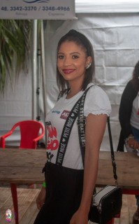 
<a style='margin-left: 5px;' class='btn btn-xs btn-social btn-facebook' href='https://www.facebook.com/sharer/sharer.php?u=https://www.galeramix.com.br/imagem/a110/800-800-90/conteudo/site_galerias/110/feijoada-do-jean-negao-2019-49.jpg' rel='popup' data-width='500' data-height='400'><i class='fa fa-facebook'></i>Compartilhar <span class='hidden-xs'>no Facebook</span>
</a> 
<a class='btn btn-default btn-xs' target='_blank' href='imagem/a110/800-800-90/conteudo/site_galerias/110/feijoada-do-jean-negao-2019-49.jpg'>
<span class='glyphicon glyphicon-cloud-download'></span> Salvar
</a>
