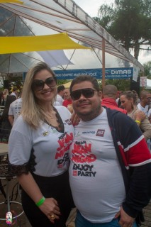 
<a style='margin-left: 5px;' class='btn btn-xs btn-social btn-facebook' href='https://www.facebook.com/sharer/sharer.php?u=https://www.galeramix.com.br/imagem/a110/800-800-90/conteudo/site_galerias/110/feijoada-do-jean-negao-2019-75.jpg' rel='popup' data-width='500' data-height='400'><i class='fa fa-facebook'></i>Compartilhar <span class='hidden-xs'>no Facebook</span>
</a> 
<a class='btn btn-default btn-xs' target='_blank' href='imagem/a110/800-800-90/conteudo/site_galerias/110/feijoada-do-jean-negao-2019-75.jpg'>
<span class='glyphicon glyphicon-cloud-download'></span> Salvar
</a>
