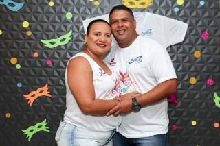 
<a style='margin-left: 5px;' class='btn btn-xs btn-social btn-facebook' href='https://www.facebook.com/sharer/sharer.php?u=https://www.galeramix.com.br/imagem/a112/800-800-90/conteudo/site_galerias/112/20-desenferruje-lives-tijucas-galeramix-113.jpg' rel='popup' data-width='500' data-height='400'><i class='fa fa-facebook'></i>Compartilhar <span class='hidden-xs'>no Facebook</span>
</a> 
<a class='btn btn-default btn-xs' target='_blank' href='imagem/a112/800-800-90/conteudo/site_galerias/112/20-desenferruje-lives-tijucas-galeramix-113.jpg'>
<span class='glyphicon glyphicon-cloud-download'></span> Salvar
</a>
