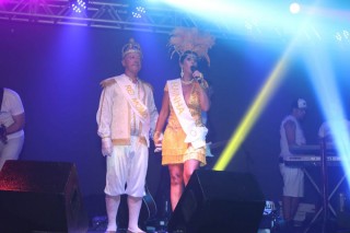 
<a style='margin-left: 5px;' class='btn btn-xs btn-social btn-facebook' href='https://www.facebook.com/sharer/sharer.php?u=https://www.galeramix.com.br/imagem/a112/800-800-90/conteudo/site_galerias/112/20-desenferruje-lives-tijucas-galeramix-286.jpg' rel='popup' data-width='500' data-height='400'><i class='fa fa-facebook'></i>Compartilhar <span class='hidden-xs'>no Facebook</span>
</a> 
<a class='btn btn-default btn-xs' target='_blank' href='imagem/a112/800-800-90/conteudo/site_galerias/112/20-desenferruje-lives-tijucas-galeramix-286.jpg'>
<span class='glyphicon glyphicon-cloud-download'></span> Salvar
</a>
