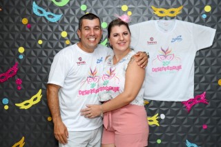 
<a style='margin-left: 5px;' class='btn btn-xs btn-social btn-facebook' href='https://www.facebook.com/sharer/sharer.php?u=https://www.galeramix.com.br/imagem/a112/800-800-90/conteudo/site_galerias/112/20-desenferruje-lives-tijucas-galeramix-4.jpg' rel='popup' data-width='500' data-height='400'><i class='fa fa-facebook'></i>Compartilhar <span class='hidden-xs'>no Facebook</span>
</a> 
<a class='btn btn-default btn-xs' target='_blank' href='imagem/a112/800-800-90/conteudo/site_galerias/112/20-desenferruje-lives-tijucas-galeramix-4.jpg'>
<span class='glyphicon glyphicon-cloud-download'></span> Salvar
</a>
