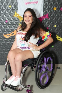 
<a style='margin-left: 5px;' class='btn btn-xs btn-social btn-facebook' href='https://www.facebook.com/sharer/sharer.php?u=https://www.galeramix.com.br/imagem/a112/800-800-90/conteudo/site_galerias/112/20-desenferruje-lives-tijucas-galeramix-9.jpg' rel='popup' data-width='500' data-height='400'><i class='fa fa-facebook'></i>Compartilhar <span class='hidden-xs'>no Facebook</span>
</a> 
<a class='btn btn-default btn-xs' target='_blank' href='imagem/a112/800-800-90/conteudo/site_galerias/112/20-desenferruje-lives-tijucas-galeramix-9.jpg'>
<span class='glyphicon glyphicon-cloud-download'></span> Salvar
</a>
