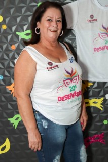 
<a style='margin-left: 5px;' class='btn btn-xs btn-social btn-facebook' href='https://www.facebook.com/sharer/sharer.php?u=https://www.galeramix.com.br/imagem/a112/800-800-90/conteudo/site_galerias/112/20-desenferruje-lives-tijucas-galeramix-96.jpg' rel='popup' data-width='500' data-height='400'><i class='fa fa-facebook'></i>Compartilhar <span class='hidden-xs'>no Facebook</span>
</a> 
<a class='btn btn-default btn-xs' target='_blank' href='imagem/a112/800-800-90/conteudo/site_galerias/112/20-desenferruje-lives-tijucas-galeramix-96.jpg'>
<span class='glyphicon glyphicon-cloud-download'></span> Salvar
</a>
