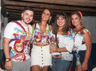 
<a style='margin-left: 5px;' class='btn btn-xs btn-social btn-facebook' href='https://www.facebook.com/sharer/sharer.php?u=https://www.galeramix.com.br/imagem/a113/800-800-90/conteudo/site_galerias/113/baile-de-carnaval-para-casais-ctg-fogao-de-lenha-tijucas-galeramix-109.jpg' rel='popup' data-width='500' data-height='400'><i class='fa fa-facebook'></i>Compartilhar <span class='hidden-xs'>no Facebook</span>
</a> 
<a class='btn btn-default btn-xs' target='_blank' href='imagem/a113/800-800-90/conteudo/site_galerias/113/baile-de-carnaval-para-casais-ctg-fogao-de-lenha-tijucas-galeramix-109.jpg'>
<span class='glyphicon glyphicon-cloud-download'></span> Salvar
</a>
