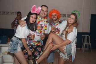 
<a style='margin-left: 5px;' class='btn btn-xs btn-social btn-facebook' href='https://www.facebook.com/sharer/sharer.php?u=https://www.galeramix.com.br/imagem/a113/800-800-90/conteudo/site_galerias/113/baile-de-carnaval-para-casais-ctg-fogao-de-lenha-tijucas-galeramix-150.jpg' rel='popup' data-width='500' data-height='400'><i class='fa fa-facebook'></i>Compartilhar <span class='hidden-xs'>no Facebook</span>
</a> 
<a class='btn btn-default btn-xs' target='_blank' href='imagem/a113/800-800-90/conteudo/site_galerias/113/baile-de-carnaval-para-casais-ctg-fogao-de-lenha-tijucas-galeramix-150.jpg'>
<span class='glyphicon glyphicon-cloud-download'></span> Salvar
</a>
