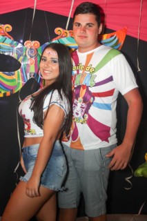 
<a style='margin-left: 5px;' class='btn btn-xs btn-social btn-facebook' href='https://www.facebook.com/sharer/sharer.php?u=https://www.galeramix.com.br/imagem/a113/800-800-90/conteudo/site_galerias/113/baile-de-carnaval-para-casais-ctg-fogao-de-lenha-tijucas-galeramix-19.jpg' rel='popup' data-width='500' data-height='400'><i class='fa fa-facebook'></i>Compartilhar <span class='hidden-xs'>no Facebook</span>
</a> 
<a class='btn btn-default btn-xs' target='_blank' href='imagem/a113/800-800-90/conteudo/site_galerias/113/baile-de-carnaval-para-casais-ctg-fogao-de-lenha-tijucas-galeramix-19.jpg'>
<span class='glyphicon glyphicon-cloud-download'></span> Salvar
</a>
