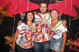 
<a style='margin-left: 5px;' class='btn btn-xs btn-social btn-facebook' href='https://www.facebook.com/sharer/sharer.php?u=https://www.galeramix.com.br/imagem/a113/800-800-90/conteudo/site_galerias/113/baile-de-carnaval-para-casais-ctg-fogao-de-lenha-tijucas-galeramix-22.jpg' rel='popup' data-width='500' data-height='400'><i class='fa fa-facebook'></i>Compartilhar <span class='hidden-xs'>no Facebook</span>
</a> 
<a class='btn btn-default btn-xs' target='_blank' href='imagem/a113/800-800-90/conteudo/site_galerias/113/baile-de-carnaval-para-casais-ctg-fogao-de-lenha-tijucas-galeramix-22.jpg'>
<span class='glyphicon glyphicon-cloud-download'></span> Salvar
</a>
