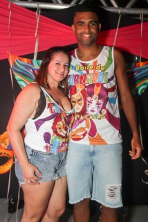 
<a style='margin-left: 5px;' class='btn btn-xs btn-social btn-facebook' href='https://www.facebook.com/sharer/sharer.php?u=https://www.galeramix.com.br/imagem/a113/800-800-90/conteudo/site_galerias/113/baile-de-carnaval-para-casais-ctg-fogao-de-lenha-tijucas-galeramix-26.jpg' rel='popup' data-width='500' data-height='400'><i class='fa fa-facebook'></i>Compartilhar <span class='hidden-xs'>no Facebook</span>
</a> 
<a class='btn btn-default btn-xs' target='_blank' href='imagem/a113/800-800-90/conteudo/site_galerias/113/baile-de-carnaval-para-casais-ctg-fogao-de-lenha-tijucas-galeramix-26.jpg'>
<span class='glyphicon glyphicon-cloud-download'></span> Salvar
</a>
