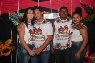 
<a style='margin-left: 5px;' class='btn btn-xs btn-social btn-facebook' href='https://www.facebook.com/sharer/sharer.php?u=https://www.galeramix.com.br/imagem/a113/800-800-90/conteudo/site_galerias/113/baile-de-carnaval-para-casais-ctg-fogao-de-lenha-tijucas-galeramix-52.jpg' rel='popup' data-width='500' data-height='400'><i class='fa fa-facebook'></i>Compartilhar <span class='hidden-xs'>no Facebook</span>
</a> 
<a class='btn btn-default btn-xs' target='_blank' href='imagem/a113/800-800-90/conteudo/site_galerias/113/baile-de-carnaval-para-casais-ctg-fogao-de-lenha-tijucas-galeramix-52.jpg'>
<span class='glyphicon glyphicon-cloud-download'></span> Salvar
</a>
