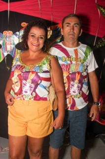 
<a style='margin-left: 5px;' class='btn btn-xs btn-social btn-facebook' href='https://www.facebook.com/sharer/sharer.php?u=https://www.galeramix.com.br/imagem/a113/800-800-90/conteudo/site_galerias/113/baile-de-carnaval-para-casais-ctg-fogao-de-lenha-tijucas-galeramix-66.jpg' rel='popup' data-width='500' data-height='400'><i class='fa fa-facebook'></i>Compartilhar <span class='hidden-xs'>no Facebook</span>
</a> 
<a class='btn btn-default btn-xs' target='_blank' href='imagem/a113/800-800-90/conteudo/site_galerias/113/baile-de-carnaval-para-casais-ctg-fogao-de-lenha-tijucas-galeramix-66.jpg'>
<span class='glyphicon glyphicon-cloud-download'></span> Salvar
</a>
