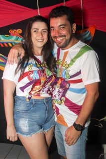 
<a style='margin-left: 5px;' class='btn btn-xs btn-social btn-facebook' href='https://www.facebook.com/sharer/sharer.php?u=https://www.galeramix.com.br/imagem/a113/800-800-90/conteudo/site_galerias/113/baile-de-carnaval-para-casais-ctg-fogao-de-lenha-tijucas-galeramix-67.jpg' rel='popup' data-width='500' data-height='400'><i class='fa fa-facebook'></i>Compartilhar <span class='hidden-xs'>no Facebook</span>
</a> 
<a class='btn btn-default btn-xs' target='_blank' href='imagem/a113/800-800-90/conteudo/site_galerias/113/baile-de-carnaval-para-casais-ctg-fogao-de-lenha-tijucas-galeramix-67.jpg'>
<span class='glyphicon glyphicon-cloud-download'></span> Salvar
</a>
