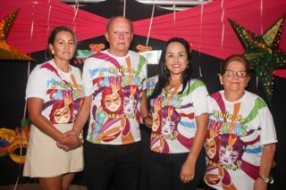 
<a style='margin-left: 5px;' class='btn btn-xs btn-social btn-facebook' href='https://www.facebook.com/sharer/sharer.php?u=https://www.galeramix.com.br/imagem/a113/800-800-90/conteudo/site_galerias/113/baile-de-carnaval-para-casais-ctg-fogao-de-lenha-tijucas-galeramix-9.jpg' rel='popup' data-width='500' data-height='400'><i class='fa fa-facebook'></i>Compartilhar <span class='hidden-xs'>no Facebook</span>
</a> 
<a class='btn btn-default btn-xs' target='_blank' href='imagem/a113/800-800-90/conteudo/site_galerias/113/baile-de-carnaval-para-casais-ctg-fogao-de-lenha-tijucas-galeramix-9.jpg'>
<span class='glyphicon glyphicon-cloud-download'></span> Salvar
</a>
