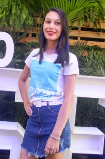 
<a style='margin-left: 5px;' class='btn btn-xs btn-social btn-facebook' href='https://www.facebook.com/sharer/sharer.php?u=https://www.galeramix.com.br/imagem/a114/800-800-90/conteudo/site_galerias/114/12-costelaco-junior-seco-silva-neto-canelinha-maiara-e-maraisa-galeramix-18.jpg' rel='popup' data-width='500' data-height='400'><i class='fa fa-facebook'></i>Compartilhar <span class='hidden-xs'>no Facebook</span>
</a> 
<a class='btn btn-default btn-xs' target='_blank' href='imagem/a114/800-800-90/conteudo/site_galerias/114/12-costelaco-junior-seco-silva-neto-canelinha-maiara-e-maraisa-galeramix-18.jpg'>
<span class='glyphicon glyphicon-cloud-download'></span> Salvar
</a>
