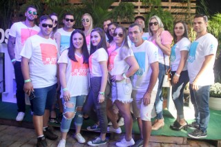 
<a style='margin-left: 5px;' class='btn btn-xs btn-social btn-facebook' href='https://www.facebook.com/sharer/sharer.php?u=https://www.galeramix.com.br/imagem/a114/800-800-90/conteudo/site_galerias/114/12-costelaco-junior-seco-silva-neto-canelinha-maiara-e-maraisa-galeramix-326.jpg' rel='popup' data-width='500' data-height='400'><i class='fa fa-facebook'></i>Compartilhar <span class='hidden-xs'>no Facebook</span>
</a> 
<a class='btn btn-default btn-xs' target='_blank' href='imagem/a114/800-800-90/conteudo/site_galerias/114/12-costelaco-junior-seco-silva-neto-canelinha-maiara-e-maraisa-galeramix-326.jpg'>
<span class='glyphicon glyphicon-cloud-download'></span> Salvar
</a>
