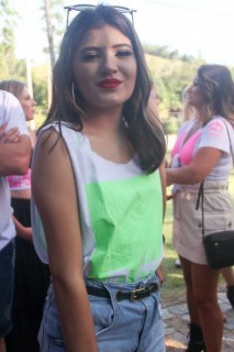 
<a style='margin-left: 5px;' class='btn btn-xs btn-social btn-facebook' href='https://www.facebook.com/sharer/sharer.php?u=https://www.galeramix.com.br/imagem/a114/800-800-90/conteudo/site_galerias/114/12-costelaco-junior-seco-silva-neto-canelinha-maiara-e-maraisa-galeramix-356.jpg' rel='popup' data-width='500' data-height='400'><i class='fa fa-facebook'></i>Compartilhar <span class='hidden-xs'>no Facebook</span>
</a> 
<a class='btn btn-default btn-xs' target='_blank' href='imagem/a114/800-800-90/conteudo/site_galerias/114/12-costelaco-junior-seco-silva-neto-canelinha-maiara-e-maraisa-galeramix-356.jpg'>
<span class='glyphicon glyphicon-cloud-download'></span> Salvar
</a>
