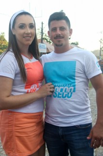 
<a style='margin-left: 5px;' class='btn btn-xs btn-social btn-facebook' href='https://www.facebook.com/sharer/sharer.php?u=https://www.galeramix.com.br/imagem/a114/800-800-90/conteudo/site_galerias/114/12-costelaco-junior-seco-silva-neto-canelinha-maiara-e-maraisa-galeramix-456.jpg' rel='popup' data-width='500' data-height='400'><i class='fa fa-facebook'></i>Compartilhar <span class='hidden-xs'>no Facebook</span>
</a> 
<a class='btn btn-default btn-xs' target='_blank' href='imagem/a114/800-800-90/conteudo/site_galerias/114/12-costelaco-junior-seco-silva-neto-canelinha-maiara-e-maraisa-galeramix-456.jpg'>
<span class='glyphicon glyphicon-cloud-download'></span> Salvar
</a>
