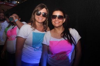 
<a style='margin-left: 5px;' class='btn btn-xs btn-social btn-facebook' href='https://www.facebook.com/sharer/sharer.php?u=https://www.galeramix.com.br/imagem/a114/800-800-90/conteudo/site_galerias/114/12-costelaco-junior-seco-silva-neto-canelinha-maiara-e-maraisa-galeramix-485.jpg' rel='popup' data-width='500' data-height='400'><i class='fa fa-facebook'></i>Compartilhar <span class='hidden-xs'>no Facebook</span>
</a> 
<a class='btn btn-default btn-xs' target='_blank' href='imagem/a114/800-800-90/conteudo/site_galerias/114/12-costelaco-junior-seco-silva-neto-canelinha-maiara-e-maraisa-galeramix-485.jpg'>
<span class='glyphicon glyphicon-cloud-download'></span> Salvar
</a>
