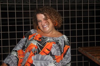 
<a style='margin-left: 5px;' class='btn btn-xs btn-social btn-facebook' href='https://www.facebook.com/sharer/sharer.php?u=https://www.galeramix.com.br/imagem/a115/800-800-90/conteudo/site_galerias/115/desenferruje-2022-139.jpg' rel='popup' data-width='500' data-height='400'><i class='fa fa-facebook'></i>Compartilhar <span class='hidden-xs'>no Facebook</span>
</a> 
<a class='btn btn-default btn-xs' target='_blank' href='imagem/a115/800-800-90/conteudo/site_galerias/115/desenferruje-2022-139.jpg'>
<span class='glyphicon glyphicon-cloud-download'></span> Salvar
</a>
