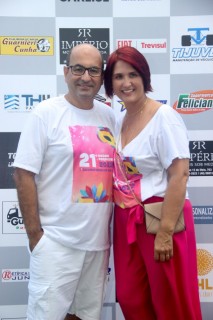 
<a style='margin-left: 5px;' class='btn btn-xs btn-social btn-facebook' href='https://www.facebook.com/sharer/sharer.php?u=https://www.galeramix.com.br/imagem/a115/800-800-90/conteudo/site_galerias/115/desenferruje-2022-37.jpg' rel='popup' data-width='500' data-height='400'><i class='fa fa-facebook'></i>Compartilhar <span class='hidden-xs'>no Facebook</span>
</a> 
<a class='btn btn-default btn-xs' target='_blank' href='imagem/a115/800-800-90/conteudo/site_galerias/115/desenferruje-2022-37.jpg'>
<span class='glyphicon glyphicon-cloud-download'></span> Salvar
</a>
