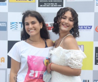 
<a style='margin-left: 5px;' class='btn btn-xs btn-social btn-facebook' href='https://www.facebook.com/sharer/sharer.php?u=https://www.galeramix.com.br/imagem/a115/800-800-90/conteudo/site_galerias/115/desenferruje-2022-39.jpg' rel='popup' data-width='500' data-height='400'><i class='fa fa-facebook'></i>Compartilhar <span class='hidden-xs'>no Facebook</span>
</a> 
<a class='btn btn-default btn-xs' target='_blank' href='imagem/a115/800-800-90/conteudo/site_galerias/115/desenferruje-2022-39.jpg'>
<span class='glyphicon glyphicon-cloud-download'></span> Salvar
</a>
