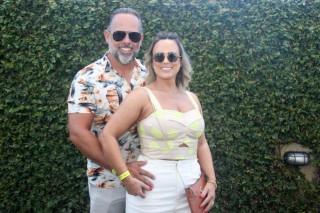 
<a style='margin-left: 5px;' class='btn btn-xs btn-social btn-facebook' href='https://www.facebook.com/sharer/sharer.php?u=https://www.galeramix.com.br/imagem/a115/800-800-90/conteudo/site_galerias/115/desenferruje-2022-52.jpg' rel='popup' data-width='500' data-height='400'><i class='fa fa-facebook'></i>Compartilhar <span class='hidden-xs'>no Facebook</span>
</a> 
<a class='btn btn-default btn-xs' target='_blank' href='imagem/a115/800-800-90/conteudo/site_galerias/115/desenferruje-2022-52.jpg'>
<span class='glyphicon glyphicon-cloud-download'></span> Salvar
</a>
