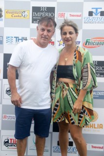 
<a style='margin-left: 5px;' class='btn btn-xs btn-social btn-facebook' href='https://www.facebook.com/sharer/sharer.php?u=https://www.galeramix.com.br/imagem/a115/800-800-90/conteudo/site_galerias/115/desenferruje-2022-72.jpg' rel='popup' data-width='500' data-height='400'><i class='fa fa-facebook'></i>Compartilhar <span class='hidden-xs'>no Facebook</span>
</a> 
<a class='btn btn-default btn-xs' target='_blank' href='imagem/a115/800-800-90/conteudo/site_galerias/115/desenferruje-2022-72.jpg'>
<span class='glyphicon glyphicon-cloud-download'></span> Salvar
</a>
