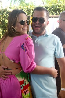 
<a style='margin-left: 5px;' class='btn btn-xs btn-social btn-facebook' href='https://www.facebook.com/sharer/sharer.php?u=https://www.galeramix.com.br/imagem/a115/800-800-90/conteudo/site_galerias/115/desenferruje-2022-76.jpg' rel='popup' data-width='500' data-height='400'><i class='fa fa-facebook'></i>Compartilhar <span class='hidden-xs'>no Facebook</span>
</a> 
<a class='btn btn-default btn-xs' target='_blank' href='imagem/a115/800-800-90/conteudo/site_galerias/115/desenferruje-2022-76.jpg'>
<span class='glyphicon glyphicon-cloud-download'></span> Salvar
</a>
