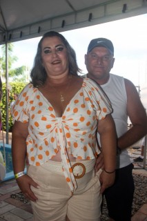 
<a style='margin-left: 5px;' class='btn btn-xs btn-social btn-facebook' href='https://www.facebook.com/sharer/sharer.php?u=https://www.galeramix.com.br/imagem/a115/800-800-90/conteudo/site_galerias/115/desenferruje-2022-95.jpg' rel='popup' data-width='500' data-height='400'><i class='fa fa-facebook'></i>Compartilhar <span class='hidden-xs'>no Facebook</span>
</a> 
<a class='btn btn-default btn-xs' target='_blank' href='imagem/a115/800-800-90/conteudo/site_galerias/115/desenferruje-2022-95.jpg'>
<span class='glyphicon glyphicon-cloud-download'></span> Salvar
</a>
