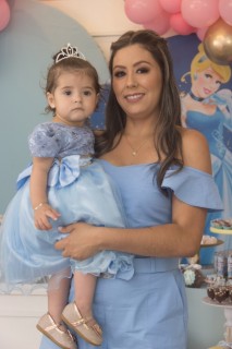 
<a style='margin-left: 5px;' class='btn btn-xs btn-social btn-facebook' href='https://www.facebook.com/sharer/sharer.php?u=https://www.galeramix.com.br/imagem/a116/800-800-90/conteudo/site_galerias/116/img8465.jpg' rel='popup' data-width='500' data-height='400'><i class='fa fa-facebook'></i>Compartilhar <span class='hidden-xs'>no Facebook</span>
</a> 
<a class='btn btn-default btn-xs' target='_blank' href='imagem/a116/800-800-90/conteudo/site_galerias/116/img8465.jpg'>
<span class='glyphicon glyphicon-cloud-download'></span> Salvar
</a>
