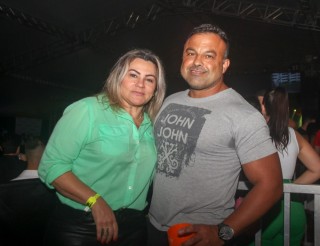 
    <a style='margin-left: 5px;' class='btn btn-xs btn-social btn-facebook' href='https://www.facebook.com/sharer/sharer.php?u=https://www.galeramix.com.br/imagem/a117/800-800-90/conteudo/site_galerias/117/costelaco-junior-seco-2022-galera-mix-102.jpg' rel='popup' data-width='500' data-height='400'><i class='fa fa-facebook'></i>Compartilhar <span class='hidden-xs'>no Facebook</span>
</a> 
<a class='btn btn-default btn-xs' target='_blank' href='imagem/a117/800-800-90/conteudo/site_galerias/117/costelaco-junior-seco-2022-galera-mix-102.jpg'>
    <span class='glyphicon glyphicon-cloud-download'></span> Salvar
</a>
