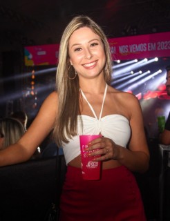 
<a style='margin-left: 5px;' class='btn btn-xs btn-social btn-facebook' href='https://www.facebook.com/sharer/sharer.php?u=https://www.galeramix.com.br/imagem/a117/800-800-90/conteudo/site_galerias/117/costelaco-junior-seco-2022-galera-mix-109.jpg' rel='popup' data-width='500' data-height='400'><i class='fa fa-facebook'></i>Compartilhar <span class='hidden-xs'>no Facebook</span>
</a> 
<a class='btn btn-default btn-xs' target='_blank' href='imagem/a117/800-800-90/conteudo/site_galerias/117/costelaco-junior-seco-2022-galera-mix-109.jpg'>
<span class='glyphicon glyphicon-cloud-download'></span> Salvar
</a>
