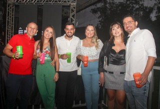 
<a style='margin-left: 5px;' class='btn btn-xs btn-social btn-facebook' href='https://www.facebook.com/sharer/sharer.php?u=https://www.galeramix.com.br/imagem/a117/800-800-90/conteudo/site_galerias/117/costelaco-junior-seco-2022-galera-mix-121.jpg' rel='popup' data-width='500' data-height='400'><i class='fa fa-facebook'></i>Compartilhar <span class='hidden-xs'>no Facebook</span>
</a> 
<a class='btn btn-default btn-xs' target='_blank' href='imagem/a117/800-800-90/conteudo/site_galerias/117/costelaco-junior-seco-2022-galera-mix-121.jpg'>
<span class='glyphicon glyphicon-cloud-download'></span> Salvar
</a>
