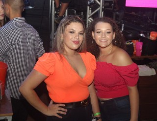 
<a style='margin-left: 5px;' class='btn btn-xs btn-social btn-facebook' href='https://www.facebook.com/sharer/sharer.php?u=https://www.galeramix.com.br/imagem/a117/800-800-90/conteudo/site_galerias/117/costelaco-junior-seco-2022-galera-mix-176.jpg' rel='popup' data-width='500' data-height='400'><i class='fa fa-facebook'></i>Compartilhar <span class='hidden-xs'>no Facebook</span>
</a> 
<a class='btn btn-default btn-xs' target='_blank' href='imagem/a117/800-800-90/conteudo/site_galerias/117/costelaco-junior-seco-2022-galera-mix-176.jpg'>
<span class='glyphicon glyphicon-cloud-download'></span> Salvar
</a>
