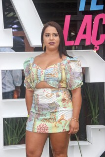 
<a style='margin-left: 5px;' class='btn btn-xs btn-social btn-facebook' href='https://www.facebook.com/sharer/sharer.php?u=https://www.galeramix.com.br/imagem/a117/800-800-90/conteudo/site_galerias/117/costelaco-junior-seco-2022-galera-mix-19.jpg' rel='popup' data-width='500' data-height='400'><i class='fa fa-facebook'></i>Compartilhar <span class='hidden-xs'>no Facebook</span>
</a> 
<a class='btn btn-default btn-xs' target='_blank' href='imagem/a117/800-800-90/conteudo/site_galerias/117/costelaco-junior-seco-2022-galera-mix-19.jpg'>
<span class='glyphicon glyphicon-cloud-download'></span> Salvar
</a>
