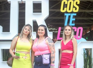 
<a style='margin-left: 5px;' class='btn btn-xs btn-social btn-facebook' href='https://www.facebook.com/sharer/sharer.php?u=https://www.galeramix.com.br/imagem/a117/800-800-90/conteudo/site_galerias/117/costelaco-junior-seco-2022-galera-mix-211.jpg' rel='popup' data-width='500' data-height='400'><i class='fa fa-facebook'></i>Compartilhar <span class='hidden-xs'>no Facebook</span>
</a> 
<a class='btn btn-default btn-xs' target='_blank' href='imagem/a117/800-800-90/conteudo/site_galerias/117/costelaco-junior-seco-2022-galera-mix-211.jpg'>
<span class='glyphicon glyphicon-cloud-download'></span> Salvar
</a>
