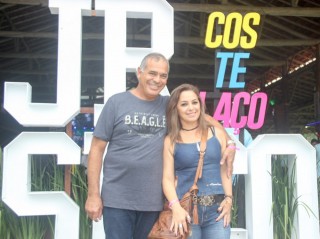 
<a style='margin-left: 5px;' class='btn btn-xs btn-social btn-facebook' href='https://www.facebook.com/sharer/sharer.php?u=https://www.galeramix.com.br/imagem/a117/800-800-90/conteudo/site_galerias/117/costelaco-junior-seco-2022-galera-mix-229.jpg' rel='popup' data-width='500' data-height='400'><i class='fa fa-facebook'></i>Compartilhar <span class='hidden-xs'>no Facebook</span>
</a> 
<a class='btn btn-default btn-xs' target='_blank' href='imagem/a117/800-800-90/conteudo/site_galerias/117/costelaco-junior-seco-2022-galera-mix-229.jpg'>
<span class='glyphicon glyphicon-cloud-download'></span> Salvar
</a>
