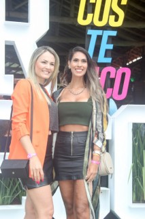 
<a style='margin-left: 5px;' class='btn btn-xs btn-social btn-facebook' href='https://www.facebook.com/sharer/sharer.php?u=https://www.galeramix.com.br/imagem/a117/800-800-90/conteudo/site_galerias/117/costelaco-junior-seco-2022-galera-mix-259.jpg' rel='popup' data-width='500' data-height='400'><i class='fa fa-facebook'></i>Compartilhar <span class='hidden-xs'>no Facebook</span>
</a> 
<a class='btn btn-default btn-xs' target='_blank' href='imagem/a117/800-800-90/conteudo/site_galerias/117/costelaco-junior-seco-2022-galera-mix-259.jpg'>
<span class='glyphicon glyphicon-cloud-download'></span> Salvar
</a>
